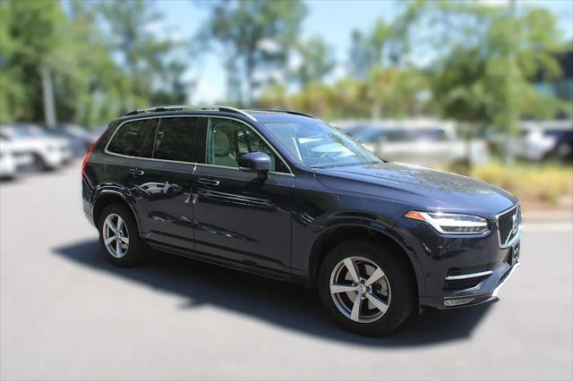 2017 Volvo XC90 T5 Momentum