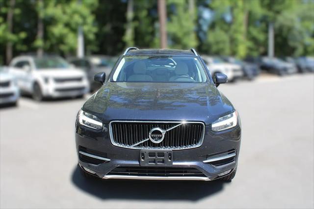 2017 Volvo XC90 T5 Momentum