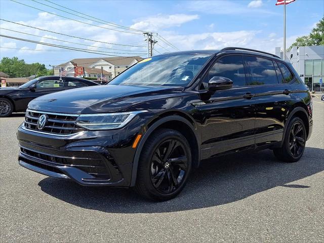 2023 Volkswagen Tiguan 2.0T SE R-Line Black