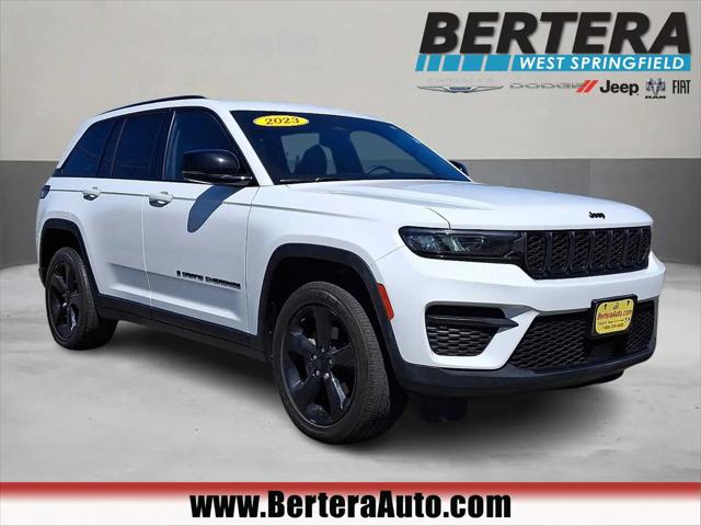 2023 Jeep Grand Cherokee Altitude 4x4 for sale in West Springfield, MA