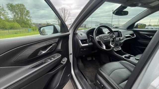 2022 GMC Terrain AWD SLT