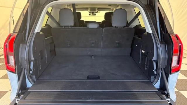 2025 Ford Expedition Active MAX