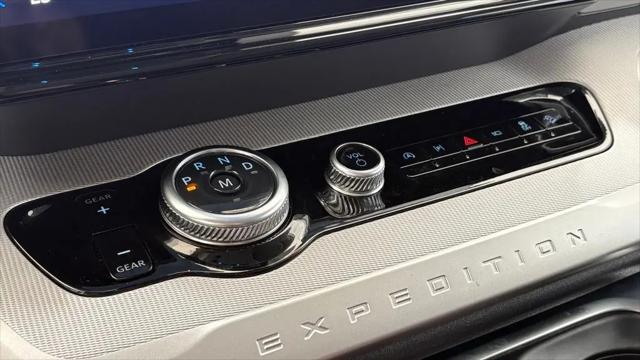 2025 Ford Expedition Active MAX