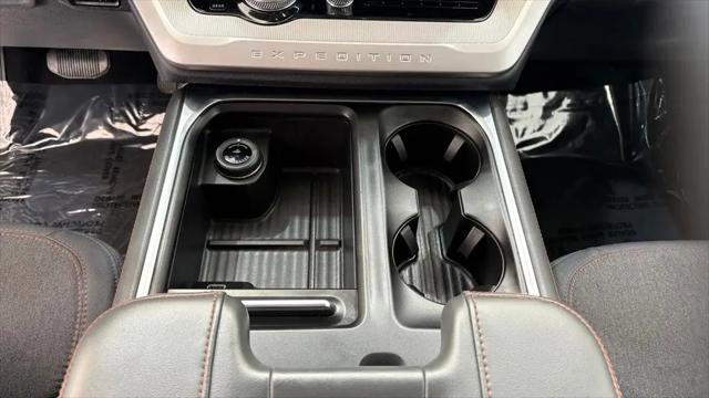 2025 Ford Expedition Active MAX