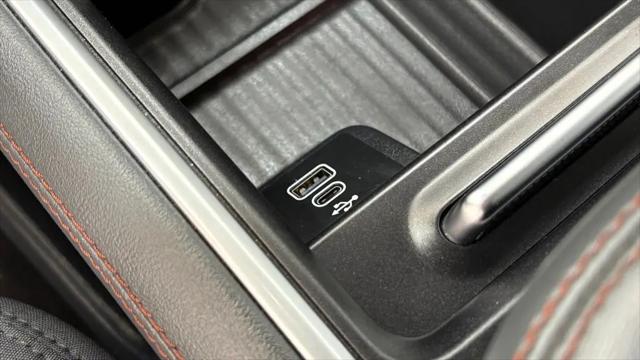 2025 Ford Expedition Active MAX