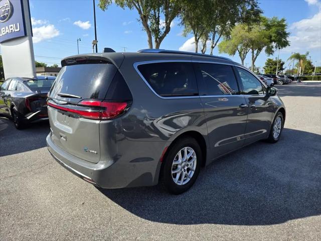 2021 Chrysler Pacifica Hybrid Touring L