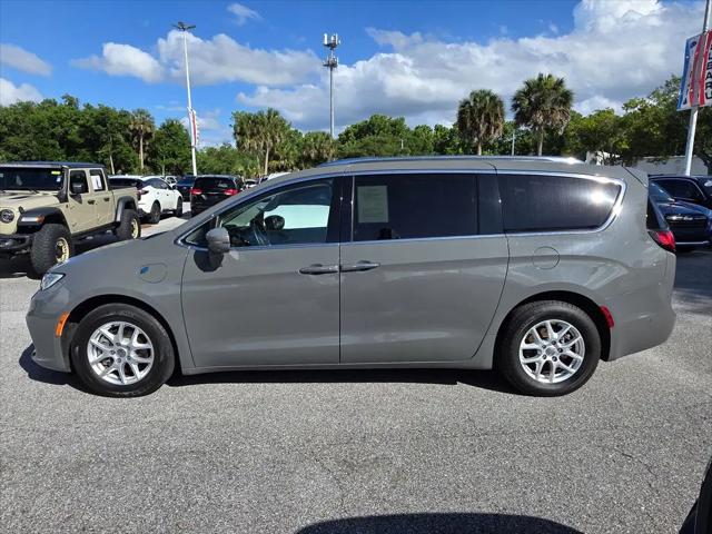 2021 Chrysler Pacifica Hybrid Touring L