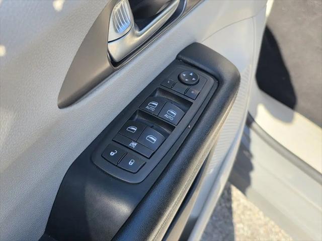 2021 Chrysler Pacifica Hybrid Touring L