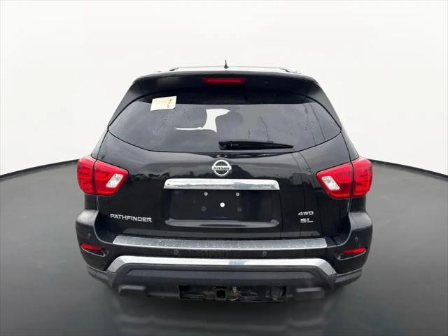 2018 Nissan Pathfinder Platinum