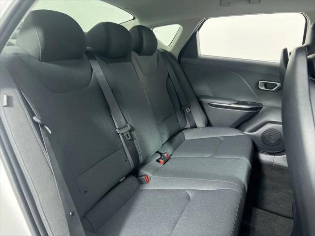 2026 Kia K4 LX