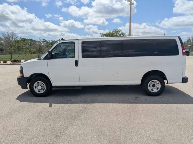 2023 Chevrolet Express Passenger RWD 3500 Extended Wheelbase LS