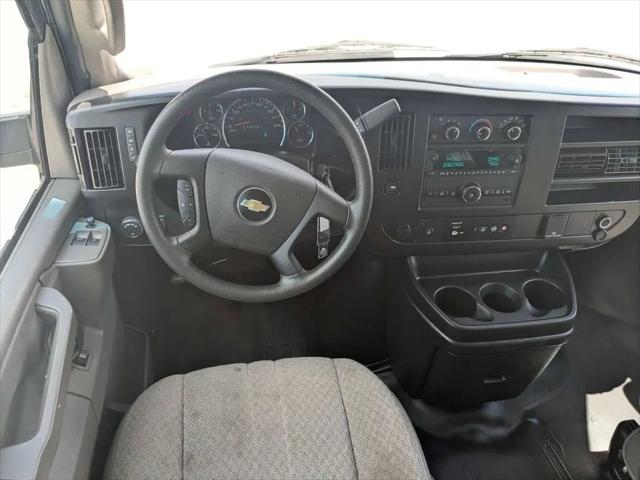 2023 Chevrolet Express Passenger RWD 3500 Extended Wheelbase LS