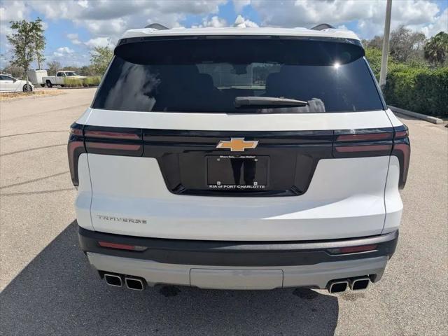 2025 Chevrolet Traverse FWD LT
