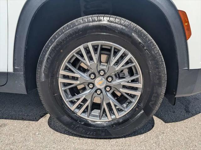 2025 Chevrolet Traverse FWD LT
