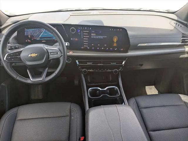 2025 Chevrolet Traverse FWD LT