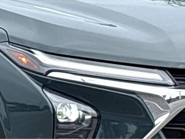 2025 Chevrolet Trax FWD LT