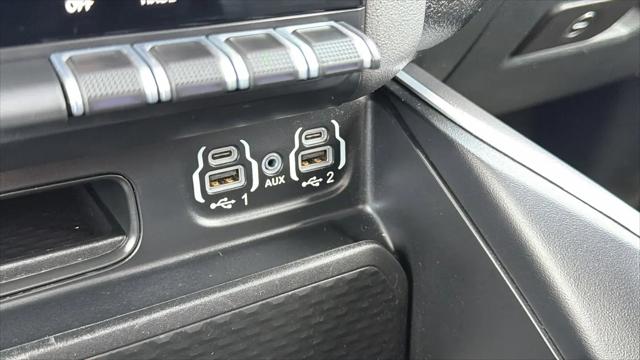 2022 Ram 1500 Big Horn Quad Cab 4x4 6'4" Box
