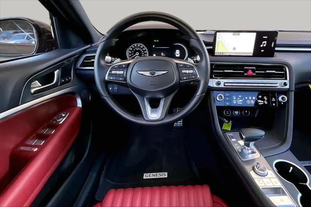 2025 Genesis G70 2.5T RWD
