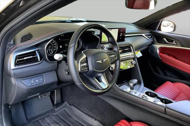 2025 Genesis G70 2.5T RWD