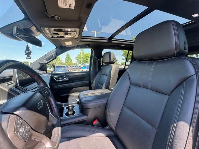 2024 Chevrolet Suburban 4WD RST