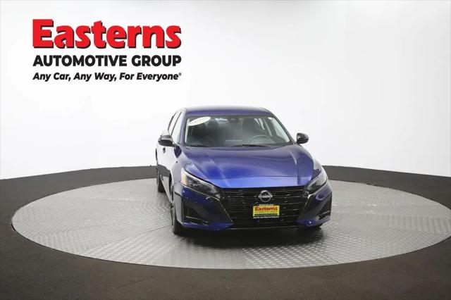 2023 Nissan Altima SR FWD