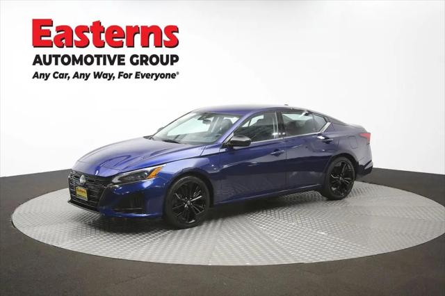 2023 Nissan Altima SR FWD