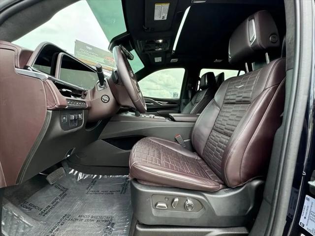 2023 Cadillac Escalade 4WD Sport Platinum
