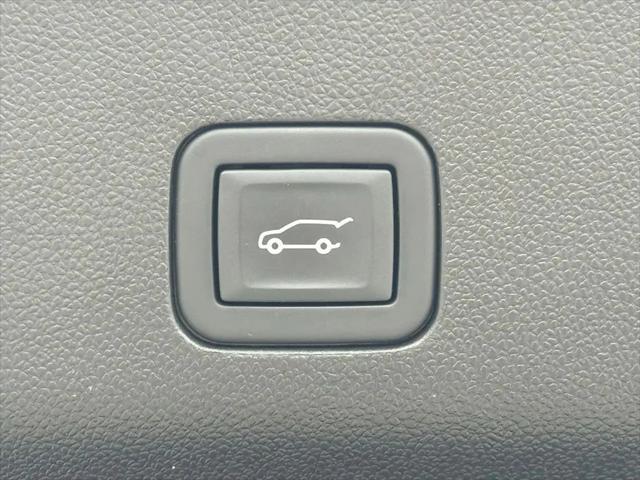 2023 Cadillac Escalade 4WD Sport Platinum