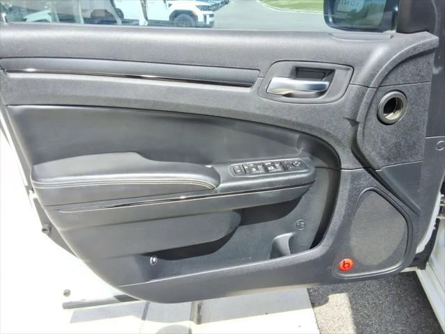 2014 Chrysler 300 300S