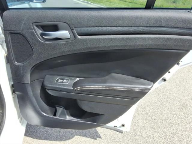 2014 Chrysler 300 300S