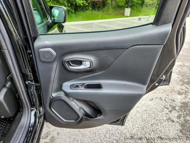 2023 Jeep Renegade Latitude 4x4