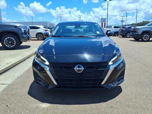 2024 Nissan Altima SV FWD