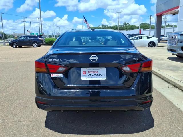 2024 Nissan Altima SV FWD