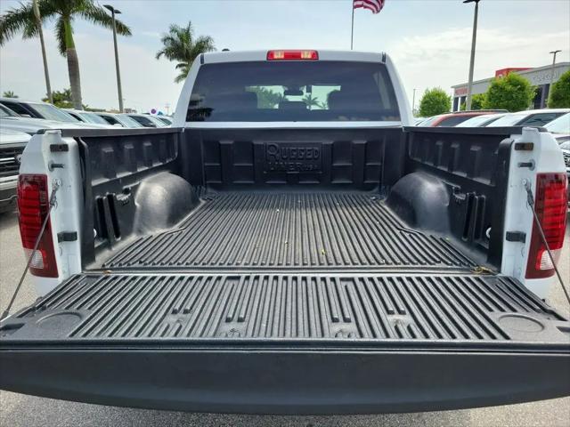 2024 Ram 1500 Classic Warlock Crew Cab 4x4 5'7" Box
