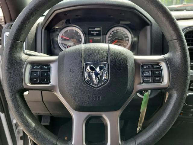 2024 Ram 1500 Classic Warlock Crew Cab 4x4 5'7" Box