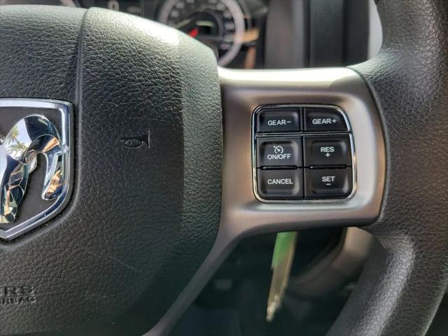 2024 Ram 1500 Classic Warlock Crew Cab 4x4 5'7" Box