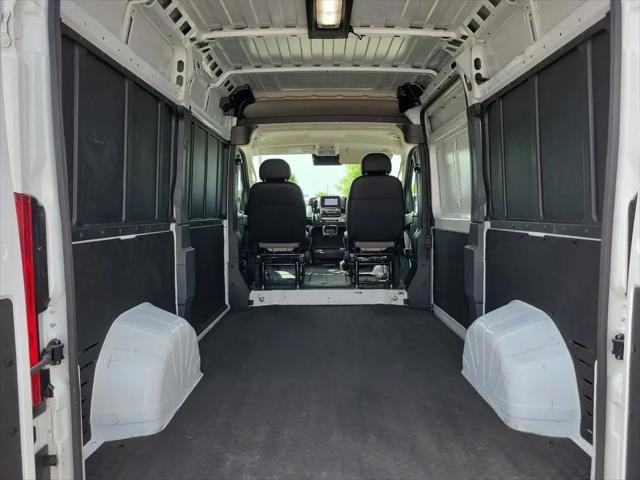 2025 Ram ProMaster 2500 Cargo Van Tradesman High Roof 136" WB w/Pass Seat