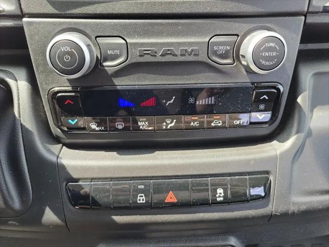 2025 Ram ProMaster 2500 Cargo Van Tradesman High Roof 136" WB w/Pass Seat