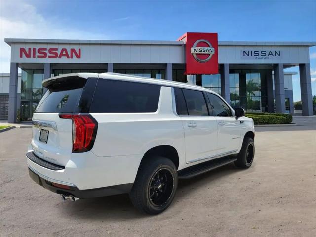 2022 GMC Yukon XL 4WD Denali