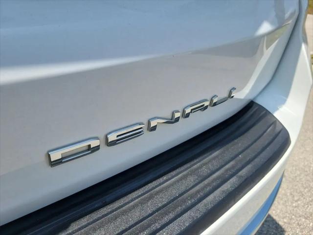 2022 GMC Yukon XL 4WD Denali