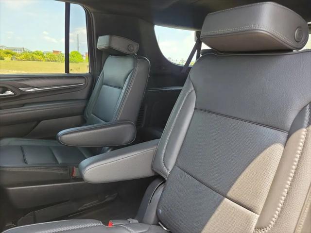 2022 GMC Yukon XL 4WD Denali