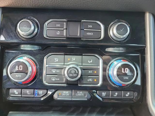 2022 GMC Yukon XL 4WD Denali