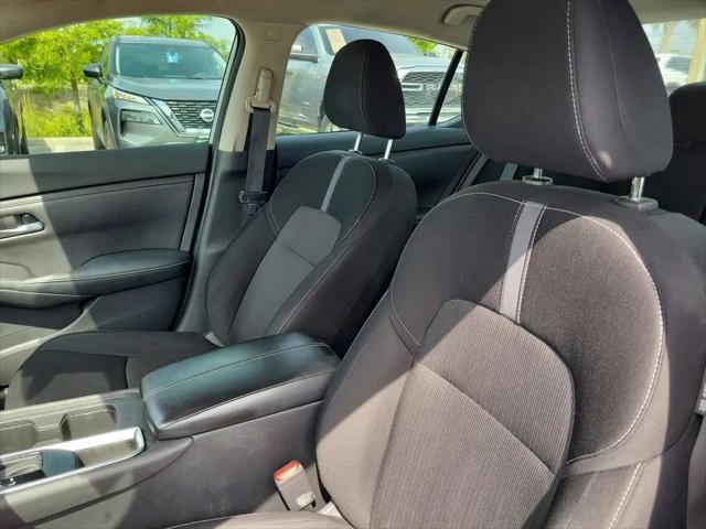 2021 Nissan Sentra SV Xtronic CVT