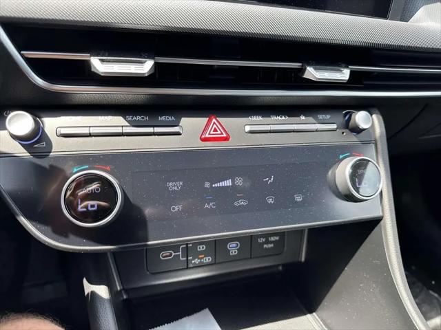 2026 Hyundai Sonata Hybrid Blue