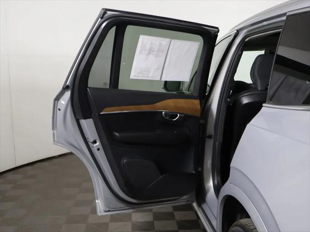 2023 Volvo XC90 B6 Core