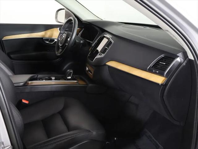 2023 Volvo XC90 B6 Core