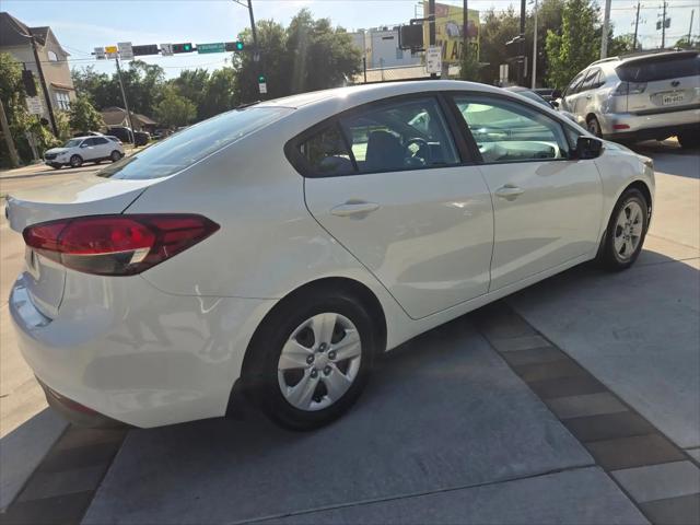 2017 Kia Forte LX