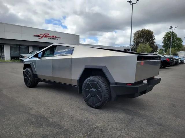 2024 Tesla Cybertruck Cyberbeast