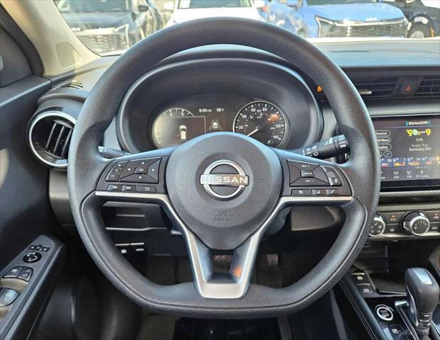 2023 Nissan Kicks SV Xtronic CVT