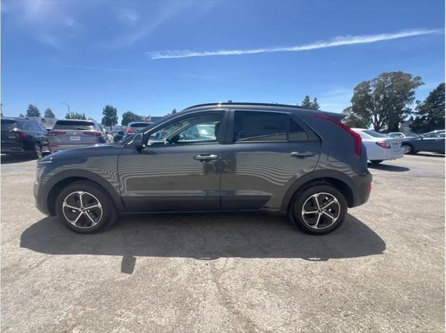 2026 Kia Niro LX